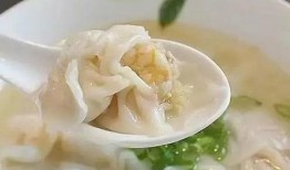 馄饨多加醋被打视频谁爆料的,揭秘视频爆料背后的真相