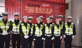 萌娃向交警爆料视频播放,交警查获违法行为